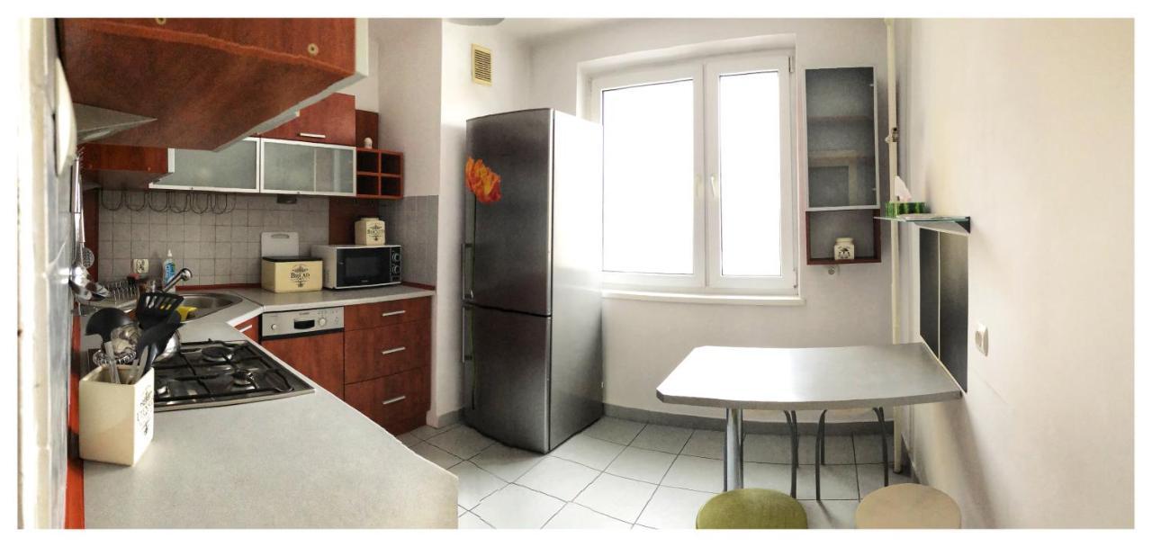 Kwadrat B&B Jalowego ジェシュフ エクステリア 写真