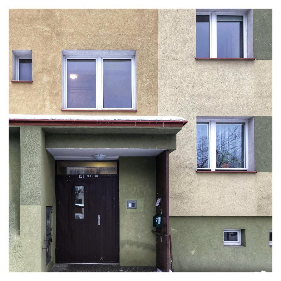 Kwadrat B&B Jalowego ジェシュフ エクステリア 写真